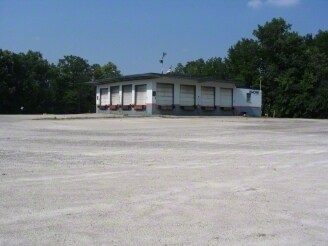 105 Paula Dr, Fremont, OH for lease Primary Photo- Image 1 of 2
