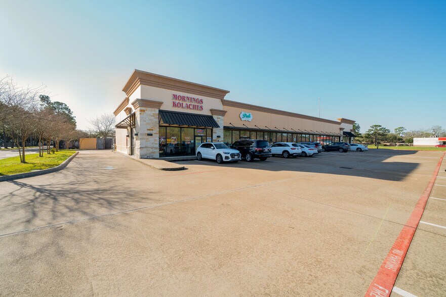5033 FM 2351 Rd, Friendswood, TX à louer - Photo du bâtiment - Image 2 de 27