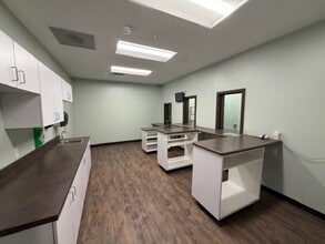 12700 W Dixie Hwy, Miami, FL for lease Interior Photo- Image 1 of 1