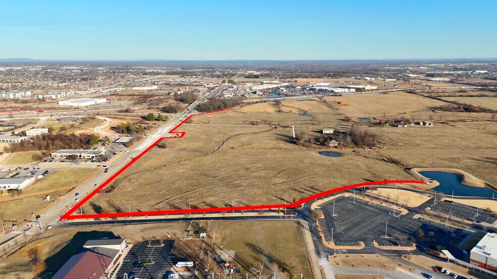 W Pleasant Grove Rd, Rogers, AR à vendre - Vidéo sur l’inscription commerciale - Image 2 de 16