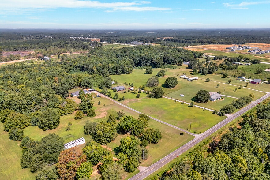 2130 Old Orchard Road, Woodruff, SC for sale - Building Photo - Image 3 of 11
