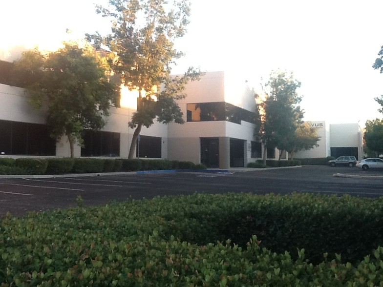 1425 S Victoria Ct, San Bernardino, CA for lease - Building Photo - Image 2 of 14