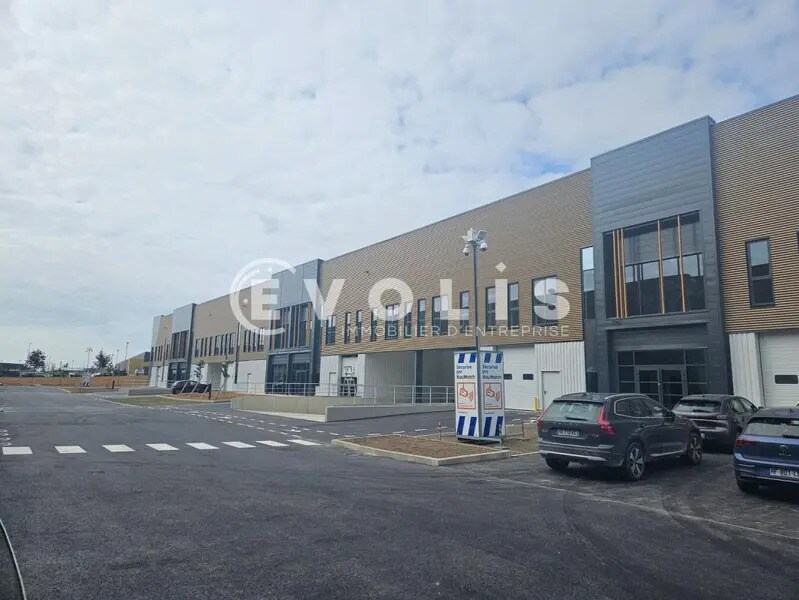 Flex dans Wissous à louer Photo du bâtiment- Image 1 de 14