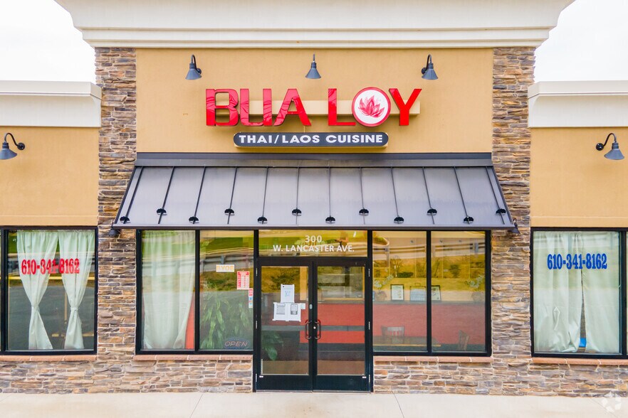 300 W Lancaster Ave, Devon, PA à louer - Photo du bâtiment - Image 3 de 5