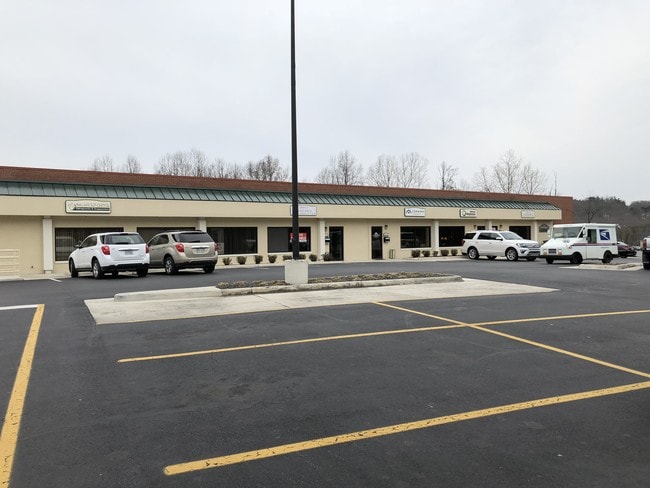 More details for 1035 Franklin St, Rocky Mount, VA - Office for Lease
