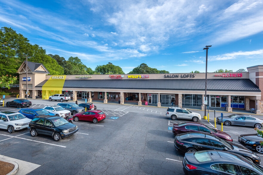 3851-3895 Peachtree Rd NE, Atlanta, GA for lease - Building Photo - Image 2 of 12