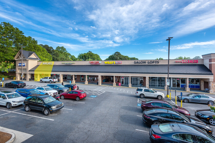 3851-3895 Peachtree Rd NE, Atlanta, GA for lease - Building Photo - Image 3 of 12