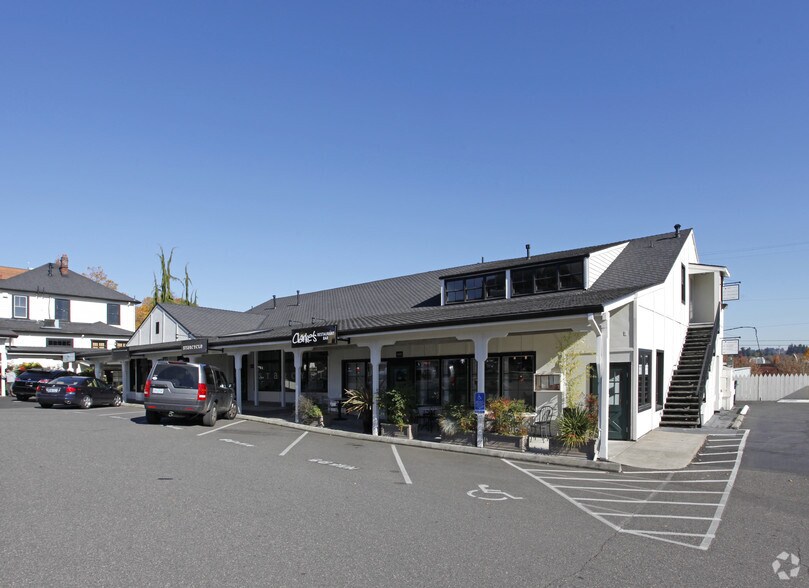 480 SW 2nd St, Lake Oswego, OR à louer - Photo du bâtiment - Image 3 de 6