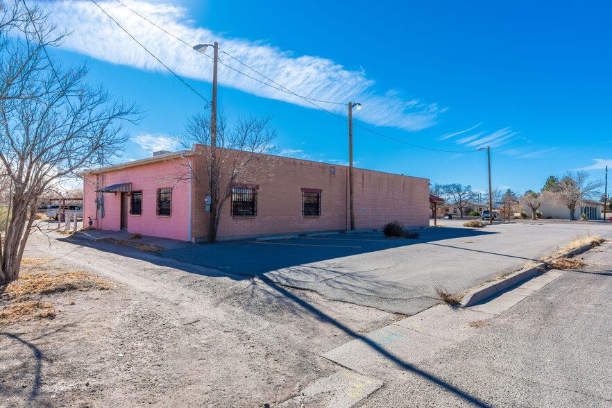 901 S Gold Ave, Deming, NM à vendre - Photo principale - Image 1 de 1