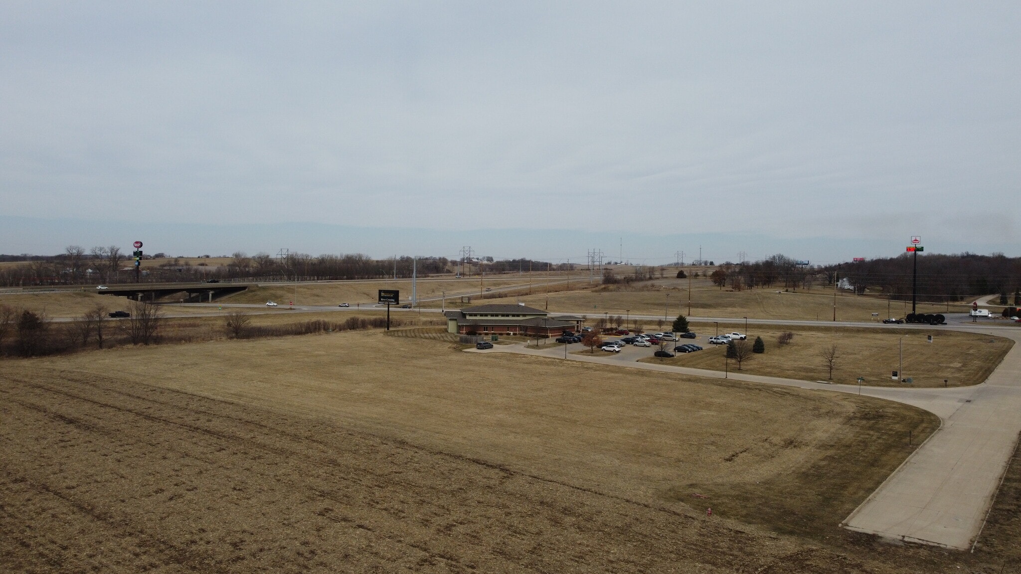 3 Commercial Dr, Riverside, IA à vendre Photo du bâtiment- Image 1 de 6