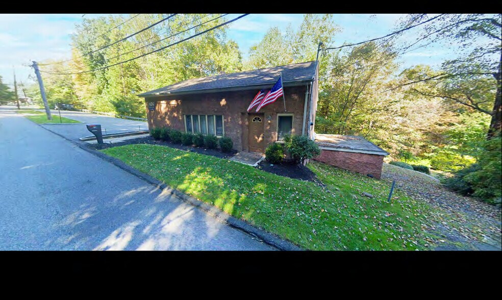 70 Pine Brook Rd, Towaco, NJ à vendre - Photo du bâtiment - Image 2 de 7