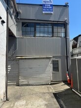 3410 Woodland Park Ave N, Seattle, WA for lease Building Photo- Image 2 of 4