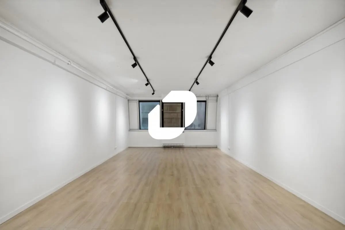 Bureau dans Paris à vendre Photo intérieure- Image 1 de 4