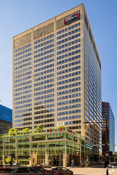 2020 Boul Robert-Bourassa, Montréal, QC à louer - Photo du bâtiment - Image 2 de 5
