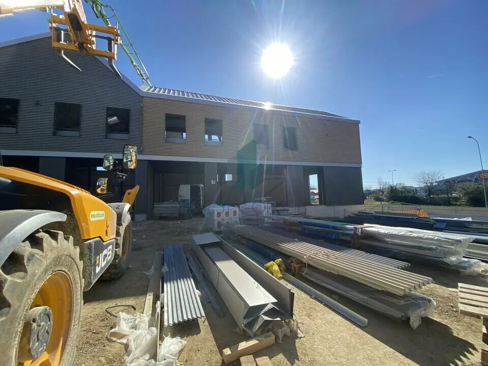 Local d'activités dans Groslay à vendre Photo de construction- Image 1 de 10