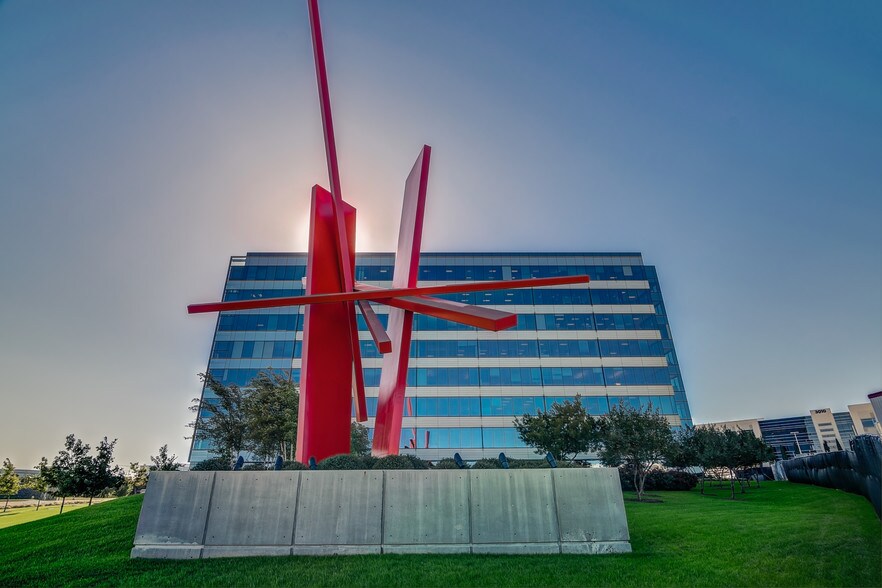 3001 N Dallas Pky, Frisco, TX à louer - Autre - Image 3 de 12