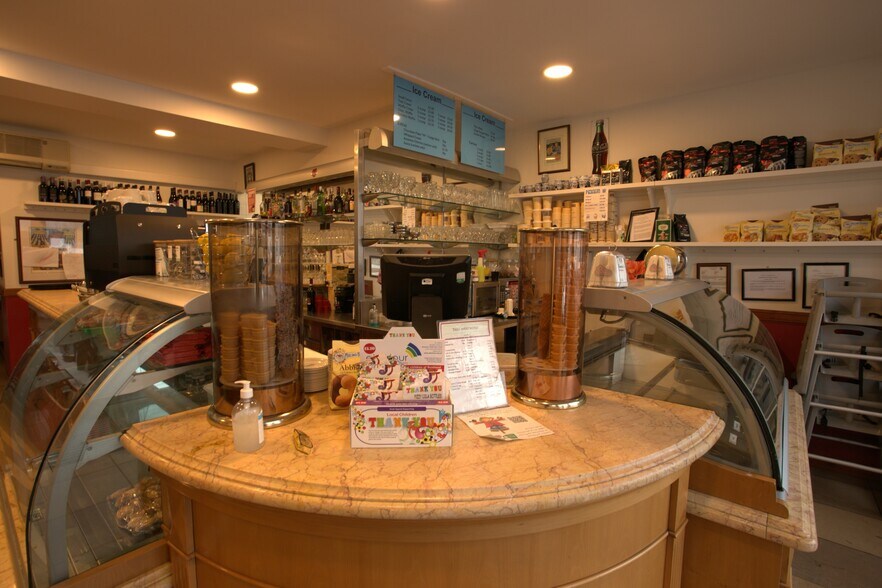 7-9 Alloa Rd, Stirling à vendre - Photo du bâtiment - Image 2 de 10