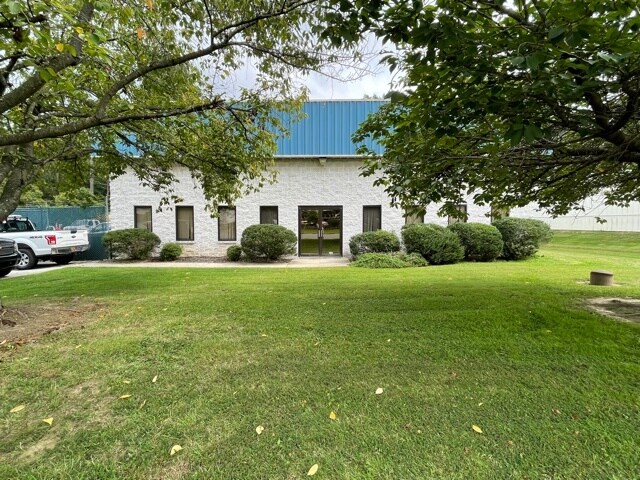 108 Sandy Dr, Newark, DE à louer - Photo du bâtiment - Image 2 de 15