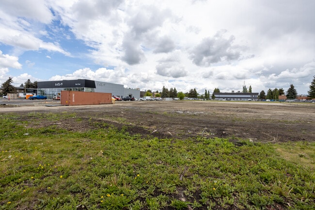 More details for 2929 50 Av, Red Deer, AB - Land for Sale