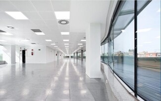 Plus de détails pour Calle de Eucalipto, 33, Madrid - Bureau à louer