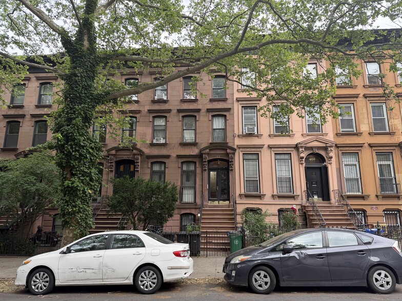 410 Vanderbilt Ave, Brooklyn, NY à vendre - Photo du bâtiment - Image 3 de 3