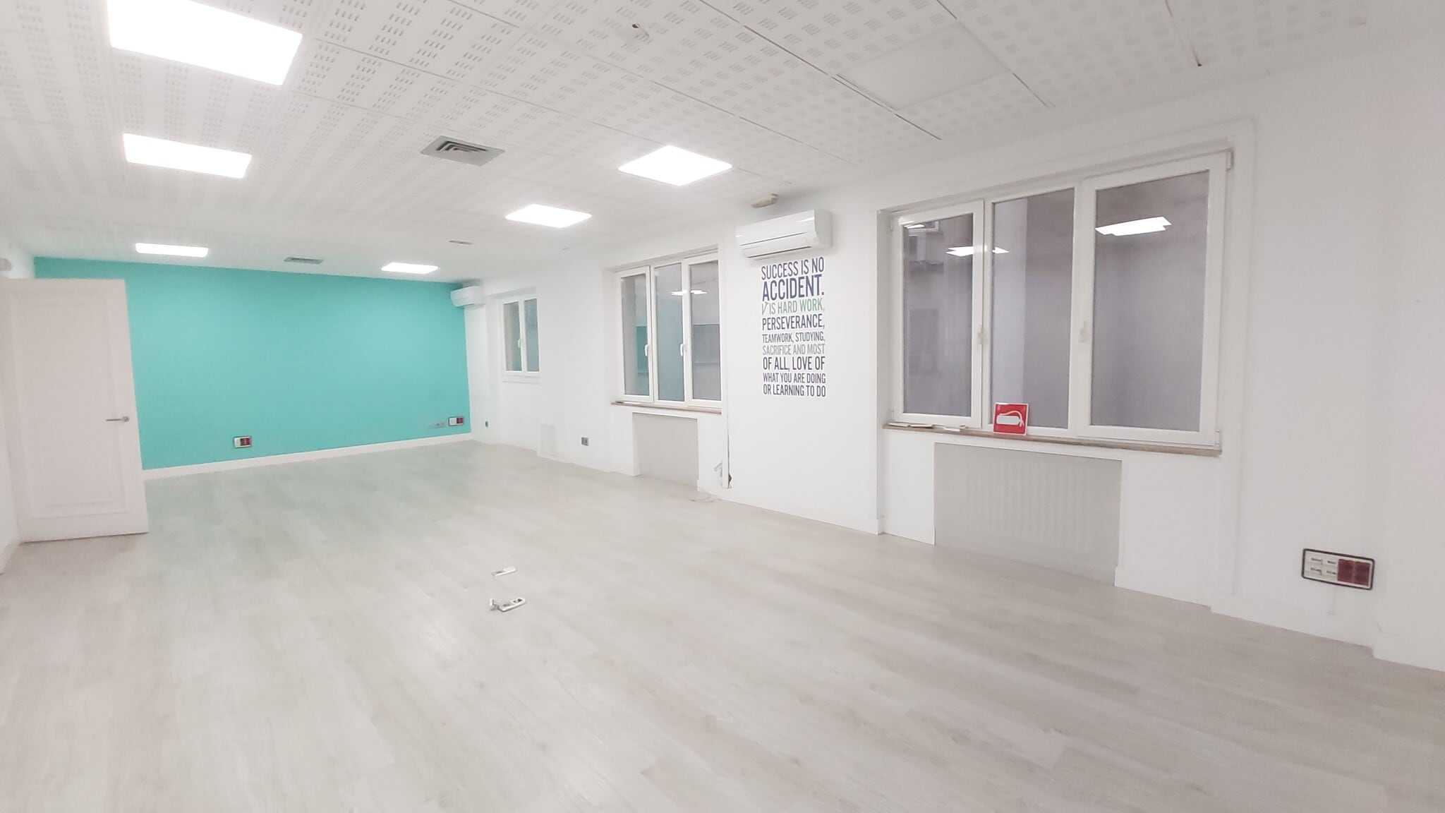 Office in Madrid, Madrid for lease Interior Photo- Image 1 of 8