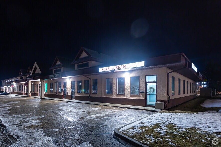 130 Broadway Blvd, Sherwood Park, AB à vendre - Photo du bâtiment - Image 3 de 13