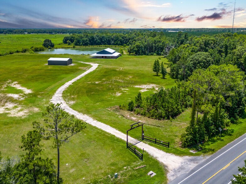 9422 SW State Road 121, Lake Butler, FL à vendre - Photo du bâtiment - Image 3 de 27