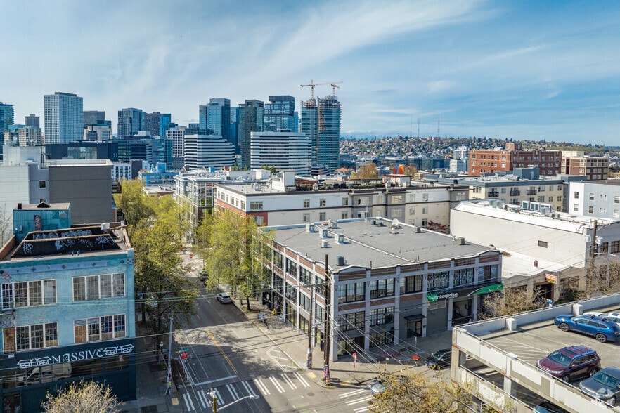 610 E Pine St, Seattle, WA for sale - Aerial - Image 2 of 7