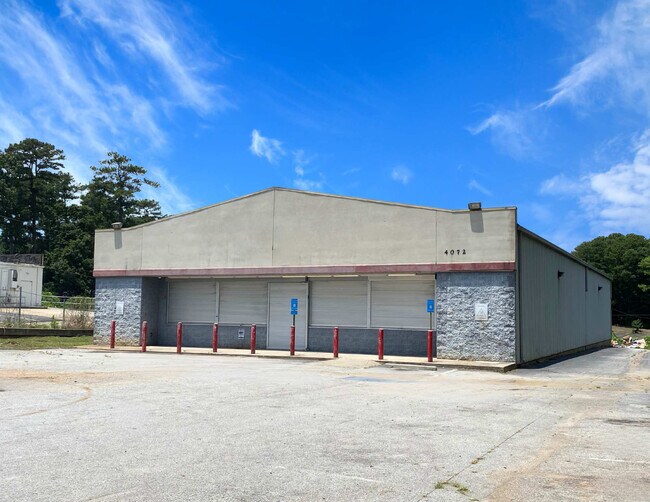More details for 4072 Glenwood Rd, Decatur, GA - Retail for Sale