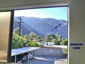 655 N Palm Canyon Dr, Palm Springs, CA à louer Photo intérieure- Image 2 de 2