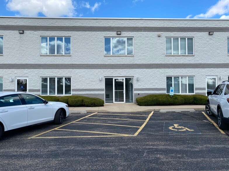 9324 Gulfstream Rd, Frankfort, IL à louer - Photo du bâtiment - Image 2 de 3
