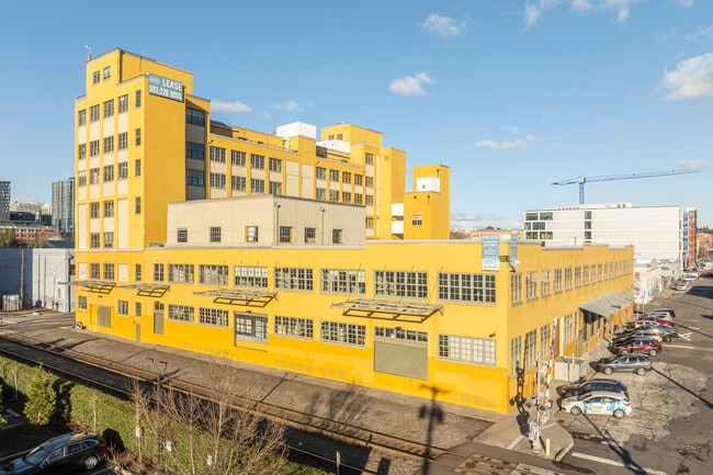 Plus de détails pour 107 SE Washington St, Portland, OR - Plusieurs types d'espaces à louer