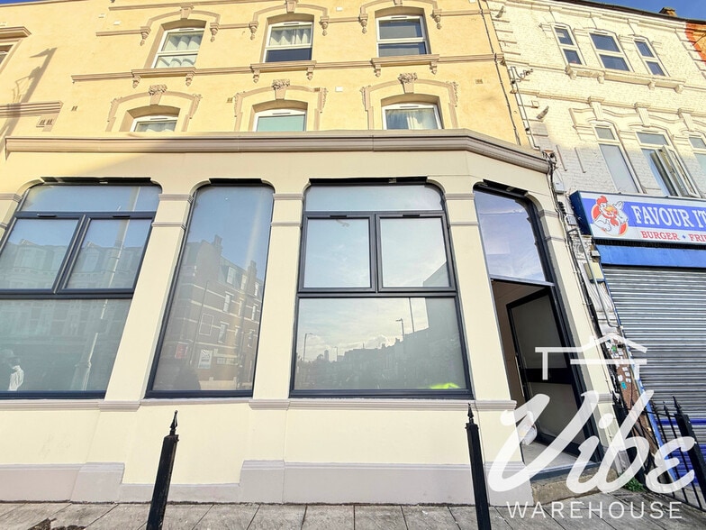 15-17 West Green Rd, London for lease - Building Photo - Image 2 of 7