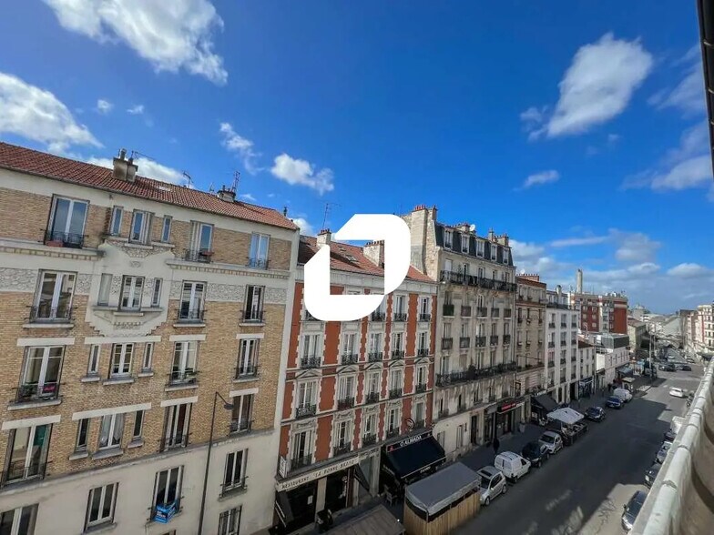 Bureau dans Saint-Ouen-sur-Seine à louer - Photo du bâtiment - Image 2 de 9