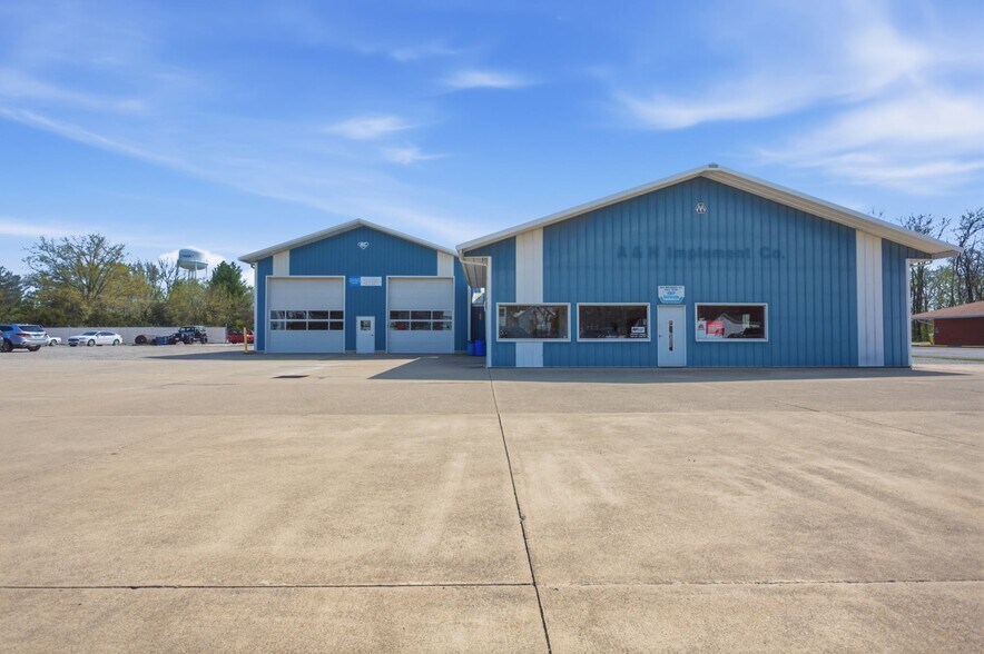 202 W Cumberland Rd, Altamont, IL à vendre - Photo du bâtiment - Image 2 de 15