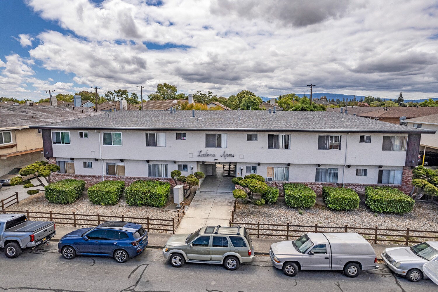2388 Karen Dr, Santa Clara, CA à vendre Photo du bâtiment- Image 1 de 42