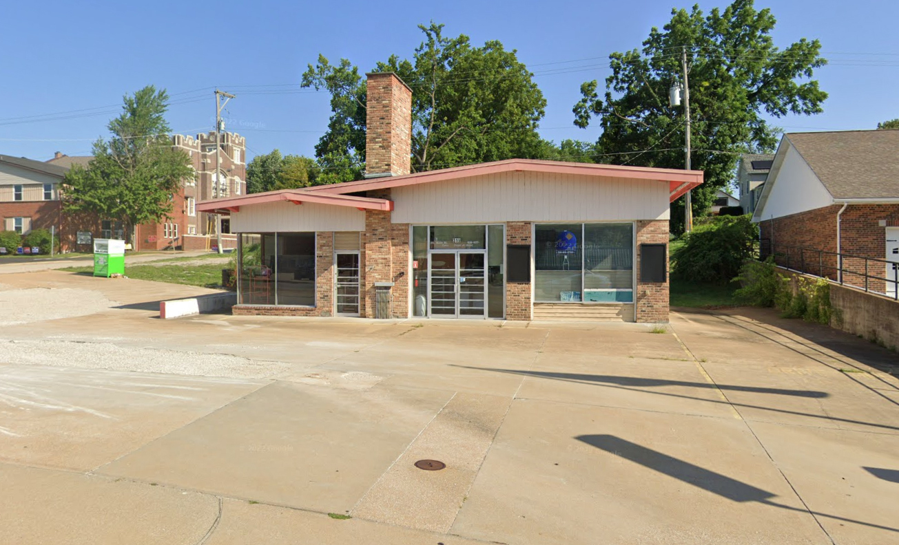 319 W Main St, Festus, MO à vendre Photo du bâtiment- Image 1 de 1