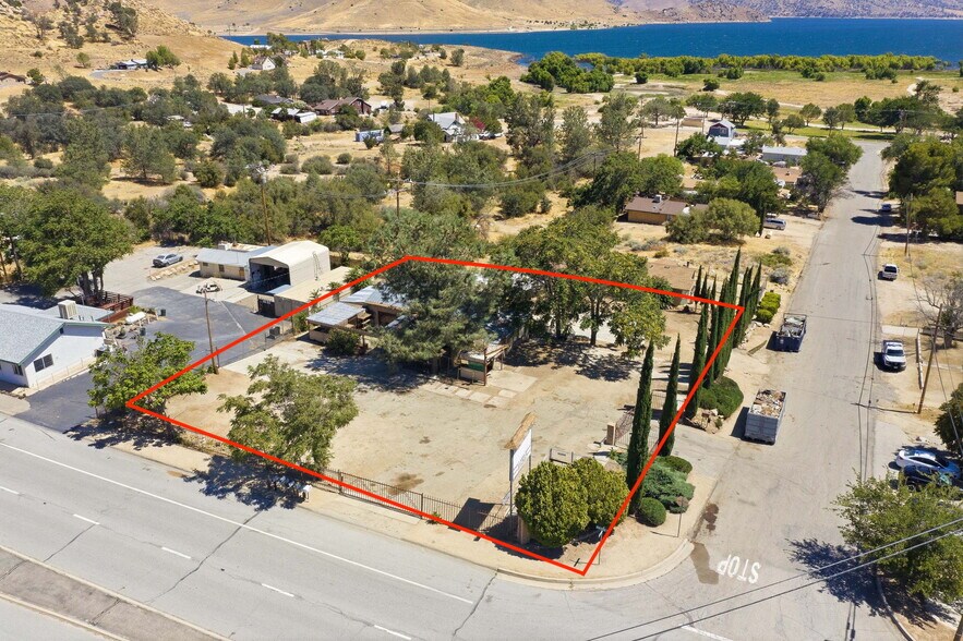 1 Lakeview Dr, Wofford Heights, CA à vendre - Photo principale - Image 1 de 35