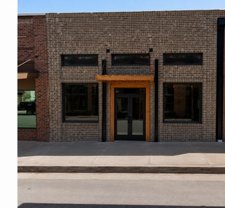 More details for 210 W Franklin St, Waxahachie, TX - Retail for Lease