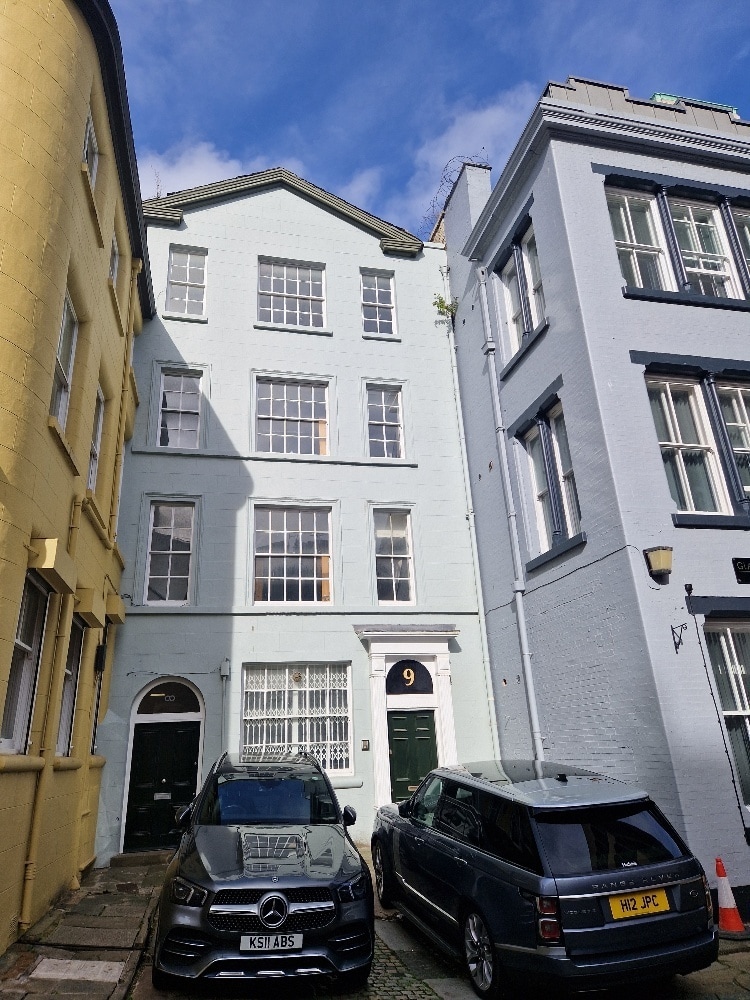 9 Union Ct, Liverpool for lease Primary Photo- Image 1 of 3