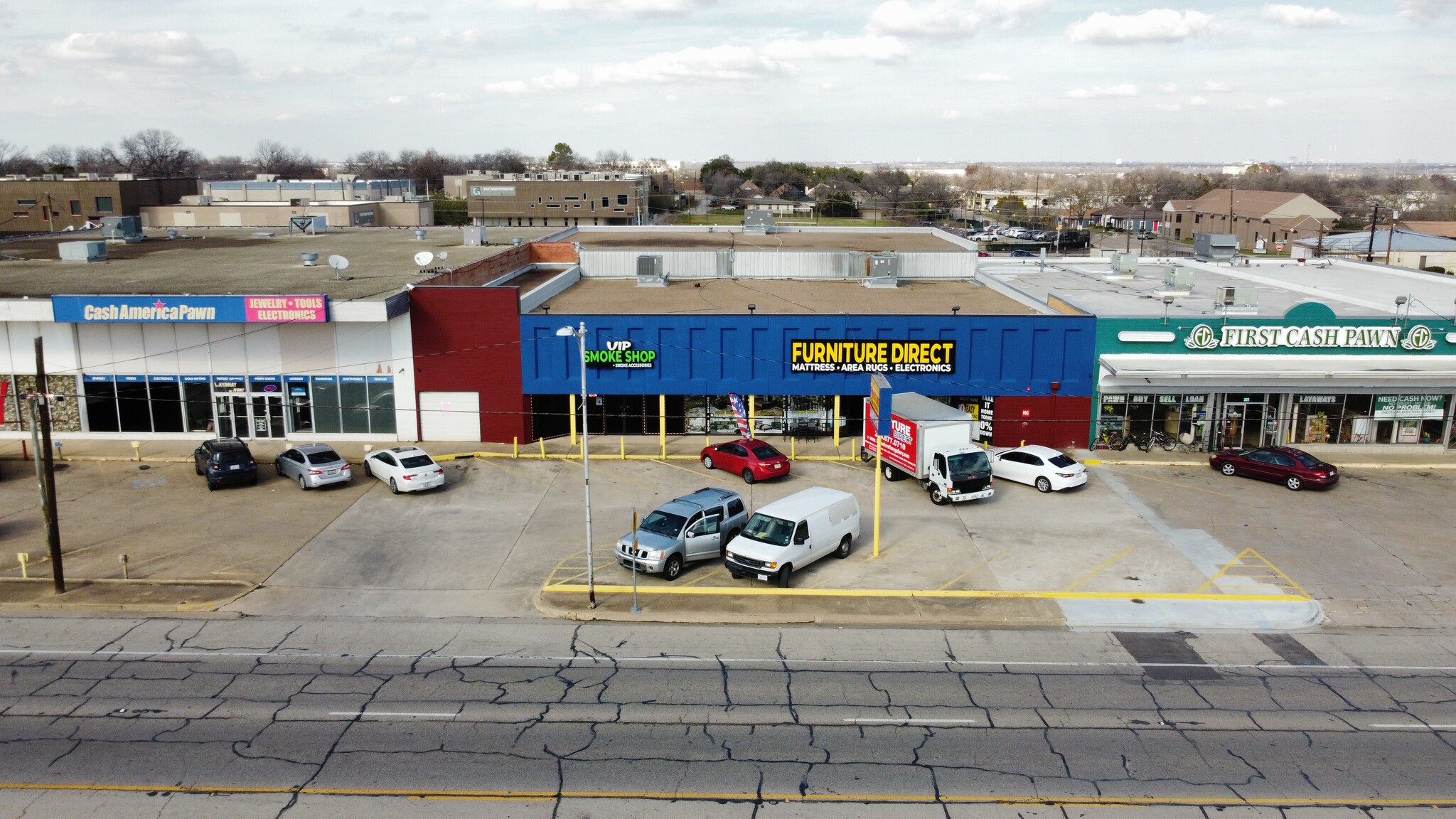 312 E Main St, Grand Prairie, TX for lease Primary Photo- Image 1 of 16