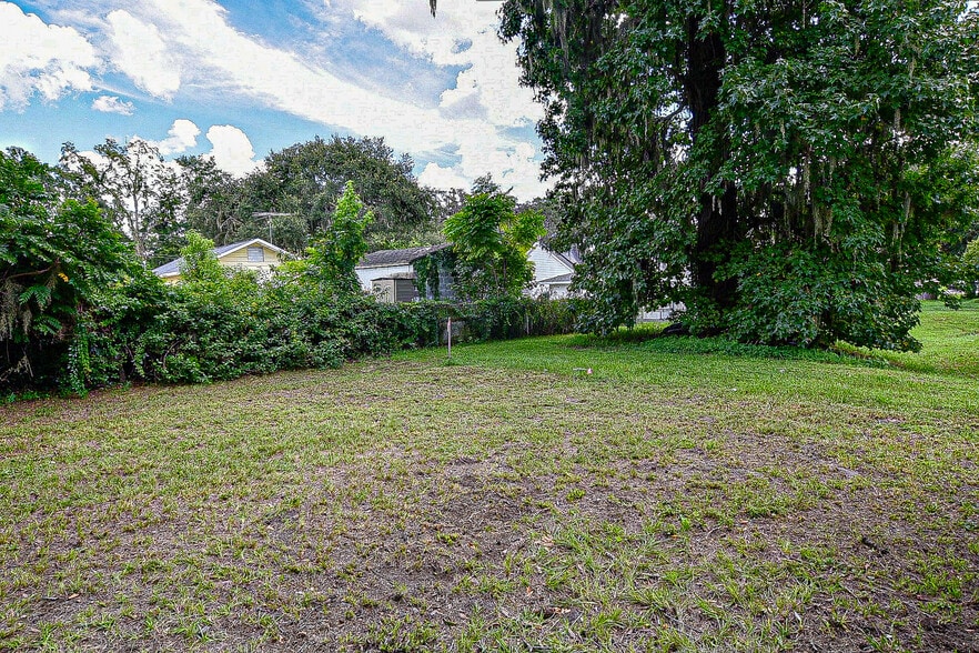 11121 SE 53rd Ct, Belleview, FL for sale - Building Photo - Image 2 of 49