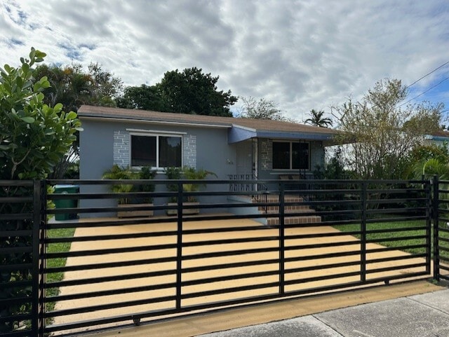 Income Ready Miami Homes Seller Fin. portfolio of 3 properties for sale on LoopNet.ca - Building Photo - Image 3 of 3