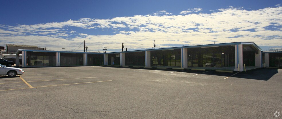 1704 FM 1431, Marble Falls, TX for lease - Building Photo - Image 2 of 3
