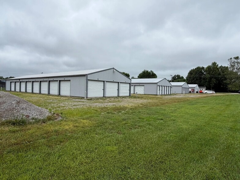 12474 McCrearys Ridge Rd, Florence, IN à vendre - Photo du bâtiment - Image 3 de 3