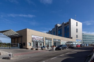 Plus de détails pour Calle Manuel Pombo Angulo, 22-24-22-24, Madrid - Bureau à louer