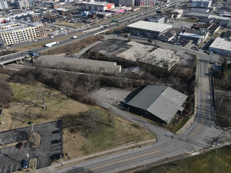 924 Vine St, Nashville, TN for sale - Building Photo - Image 3 of 11