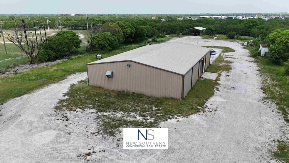 2620 E Corral Ave, Kingsville, TX for sale - Building Photo - Image 3 of 22
