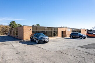 Plus de détails pour 2435 S 130th Cir, Omaha, NE - Bureau à louer